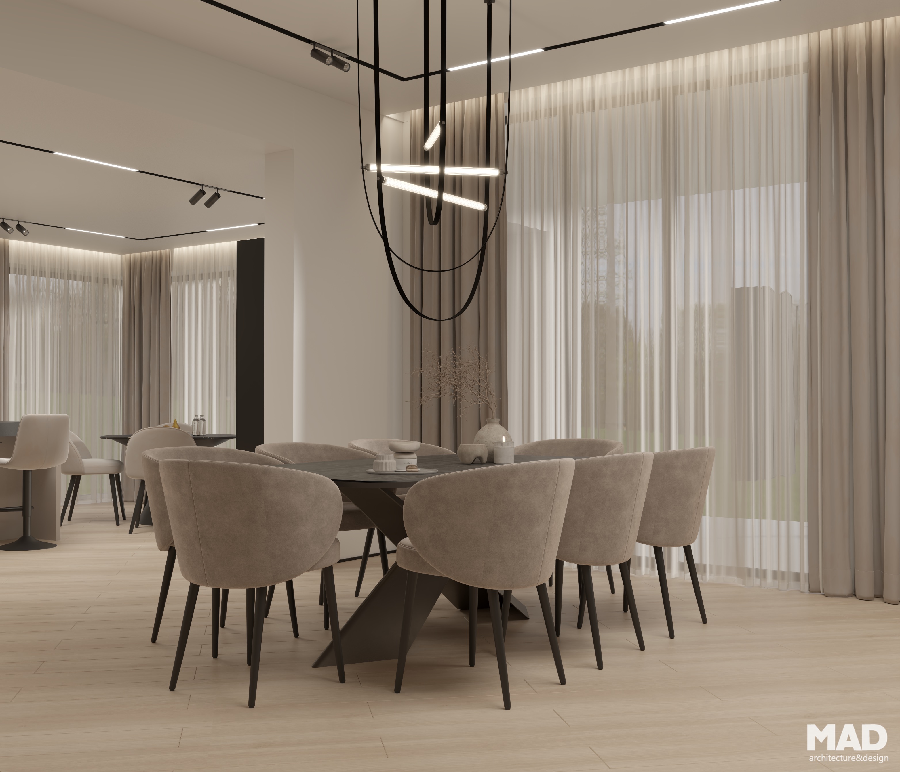 Zonă de dining modernă, cu masă cu blat negru și scaune confortabile din catifea bej, sub un corp de iluminat sculptural, design elegant de MAD architecture&design.