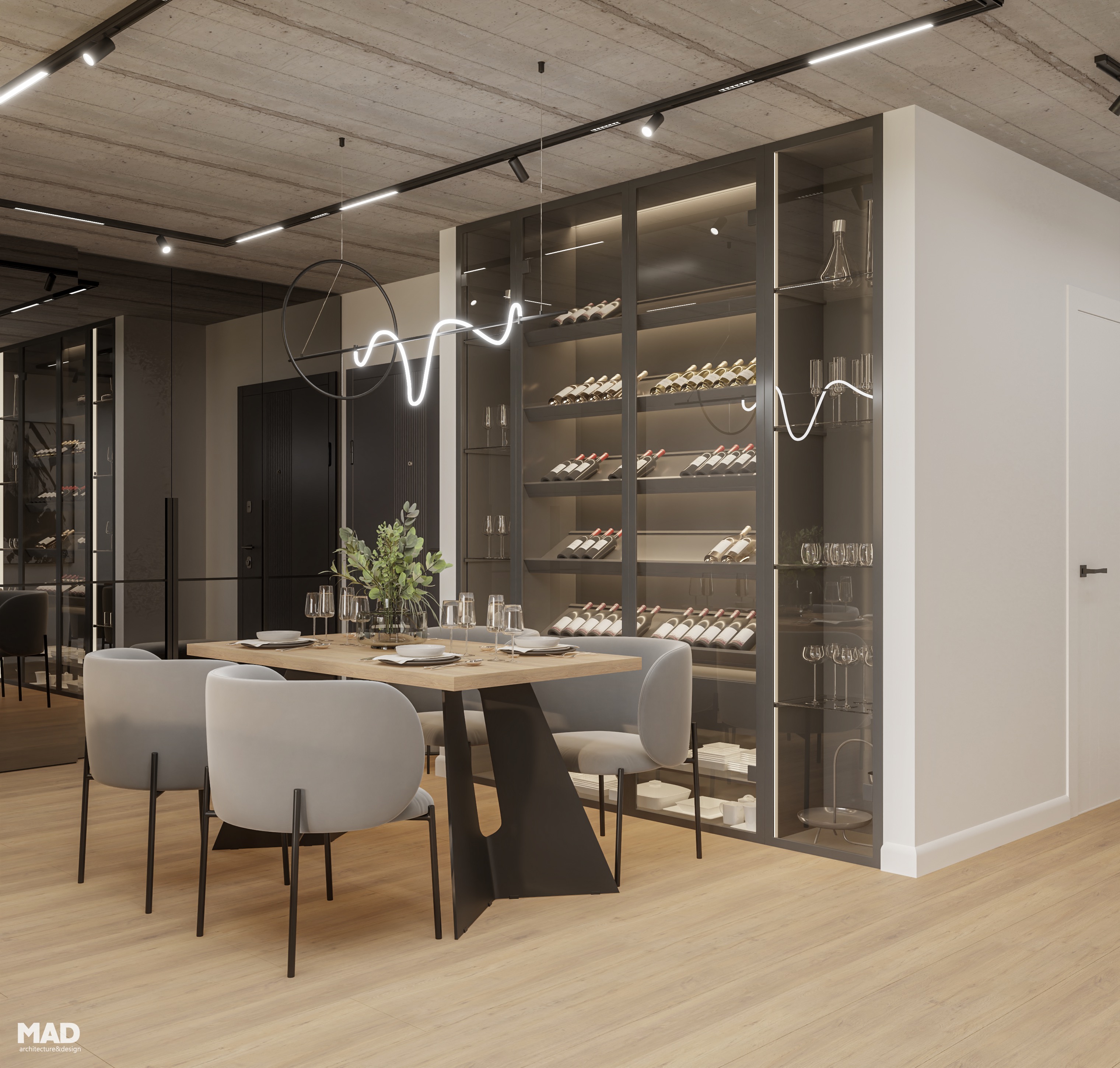 Zonă de dining contemporană cu masă din lemn și vitrină din sticlă fumurie iluminată, proiect MAD architecture&design.